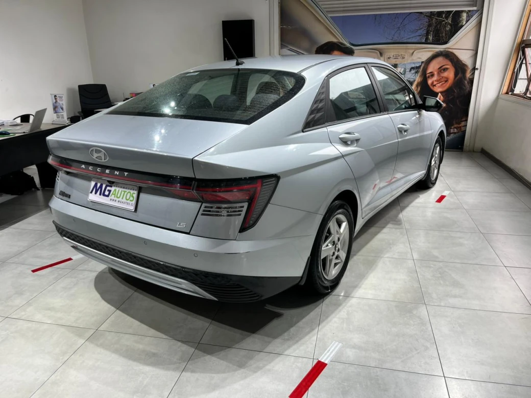 imagen 0 de vehiculo con id 2129